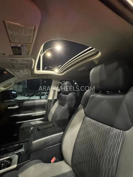 Toyota Tundra 2017 for Sale in Ajman Image-12