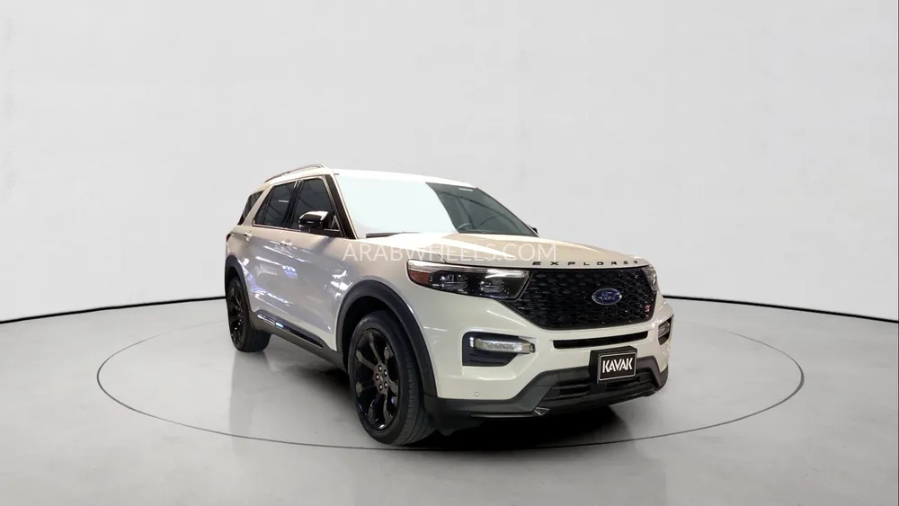Ford Explorer 2021 for Sale in Sharjah Image-3
