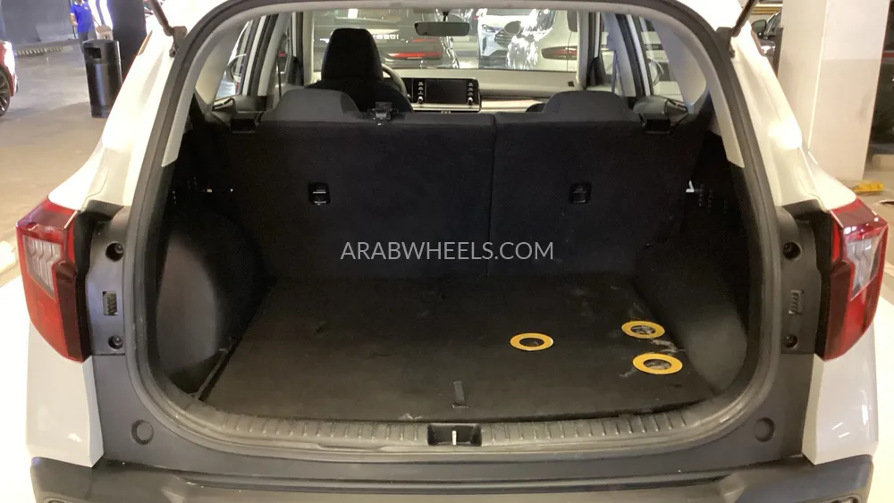 Kia Seltos 2024 for Sale in Dubai Image-31