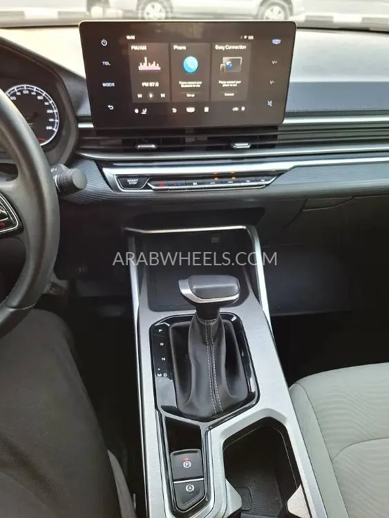 Geely Emgrand 2024 for Sale in Sharjah Image-6