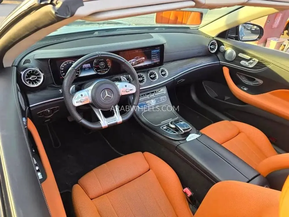 مرسيدس بنز كلاس E 2018 for Sale in الشارقة Image-6