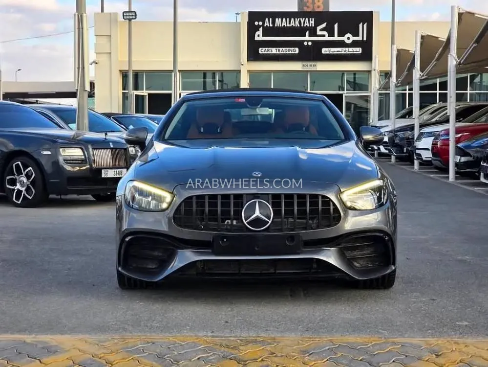 مرسيدس بنز كلاس E 2018 for Sale in الشارقة Image-10