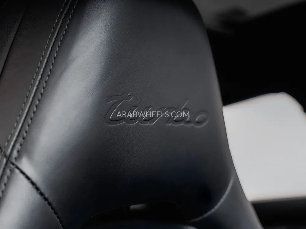 Porsche Panamera 2018 for Sale in Dubai Image-15