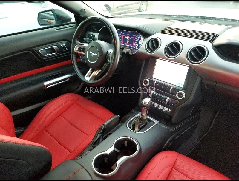 Ford Mustang 2022 for Sale in Sharjah Image-5