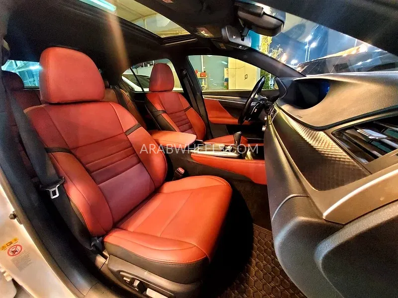 Lexus GS 2017 for Sale in Sharjah Image-13