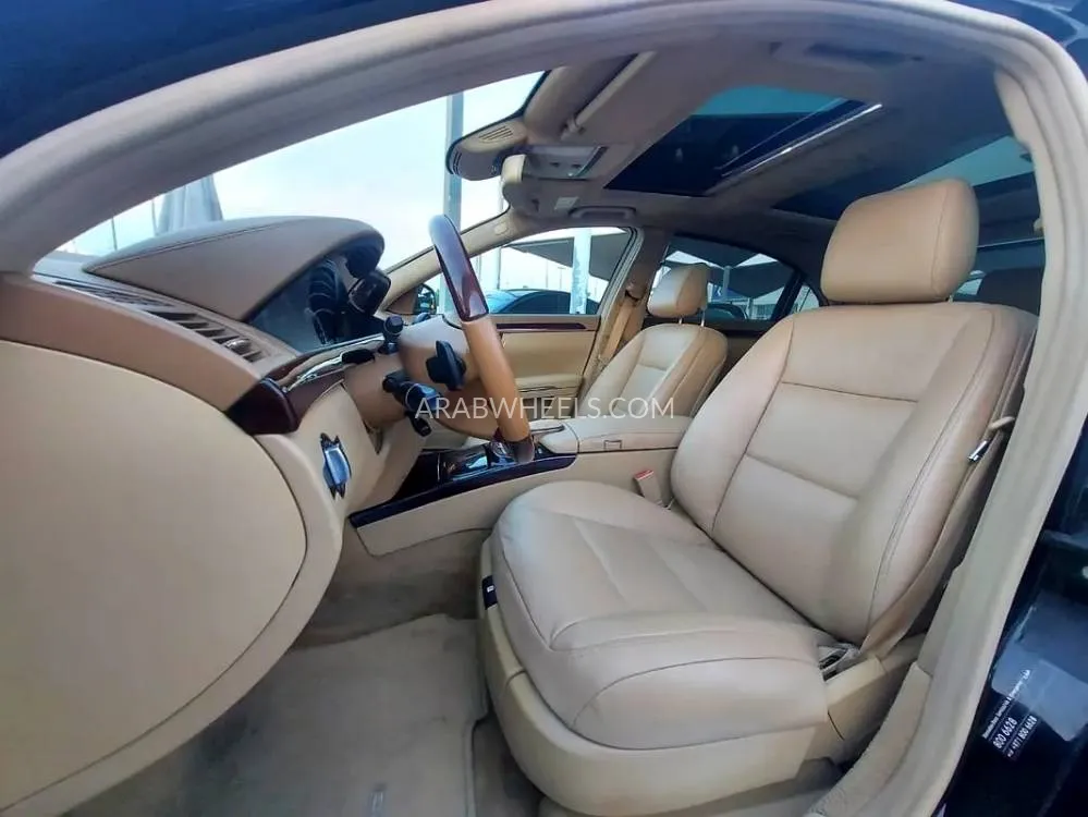 مرسيدس بنز CLS Class 2013 for Sale in الشارقة Image-4