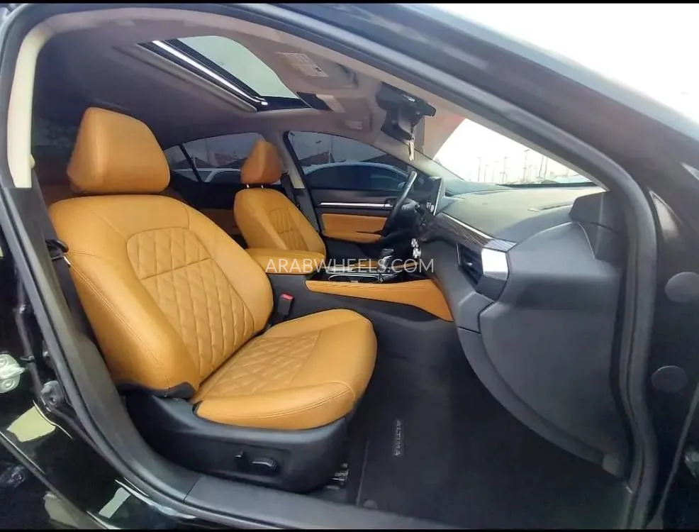 نيسان التيما 2020 for Sale in الشارقة Image-4