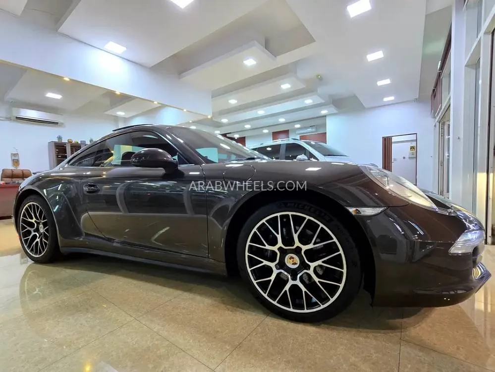 Porsche 911 2014 for Sale in Sharjah Image-9