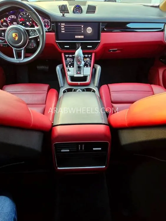 Porsche Cayenne 2023 for Sale in Sharjah Image-6