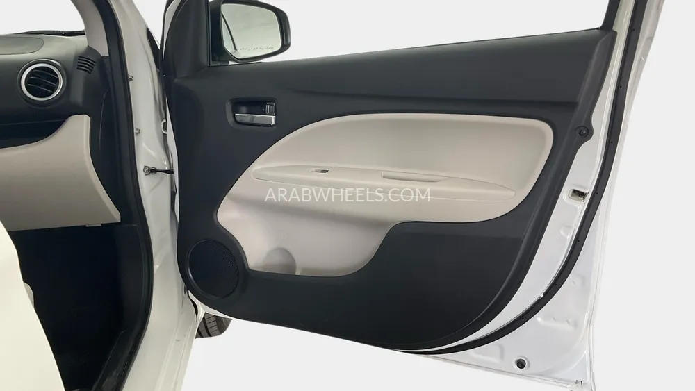 ميتسوبيشي أتراج 2019 for Sale in الشارقة Image-24