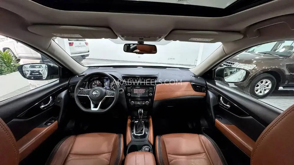 Nissan X-Trail 2021 for Sale in Dubai Image-13