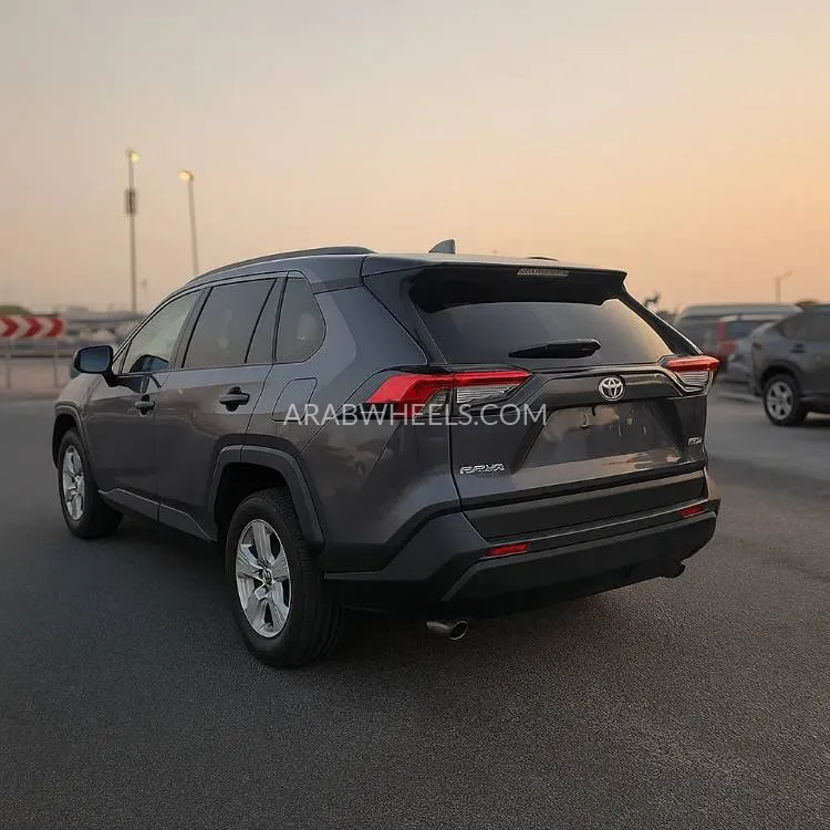 Toyota Rav4 2021 for Sale in Dubai Image-2