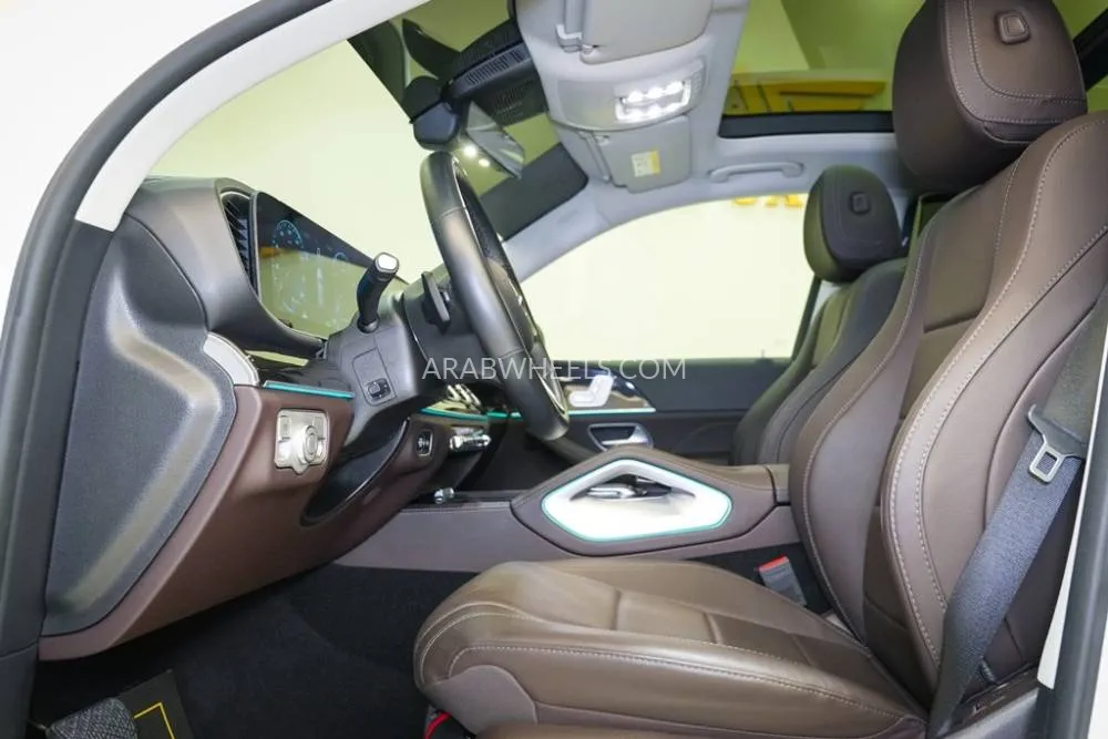 مرسيدس بنز GLS 2022 for Sale in دبي Image-7