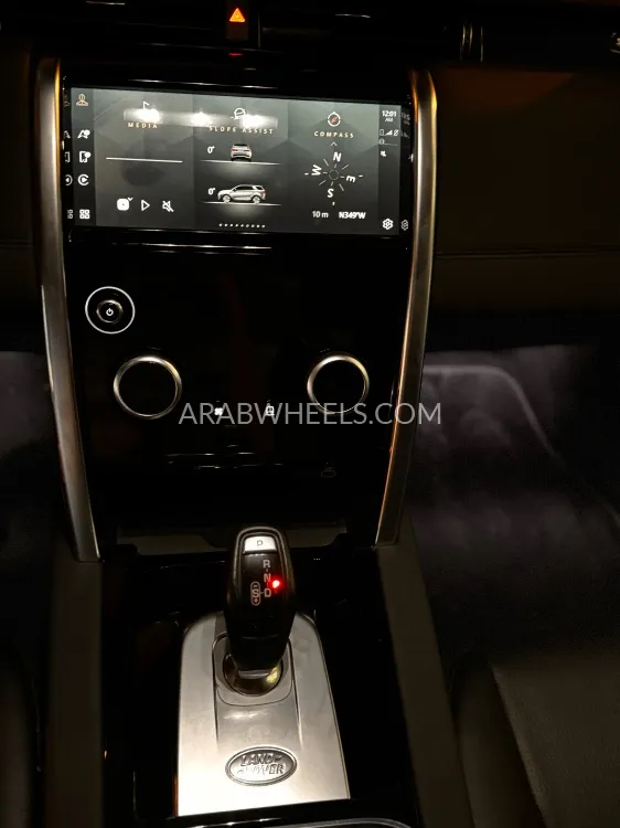 Land Rover Discovery Sport 2021 for Sale in Dubai Image-24