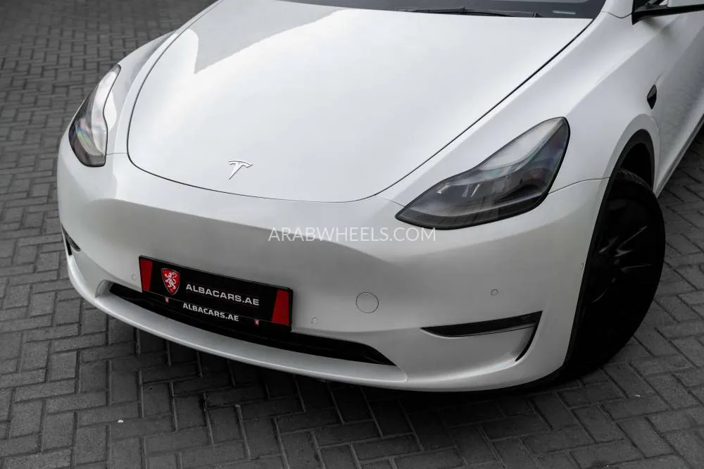 Tesla Model Y 2022 for Sale in Dubai Image-2