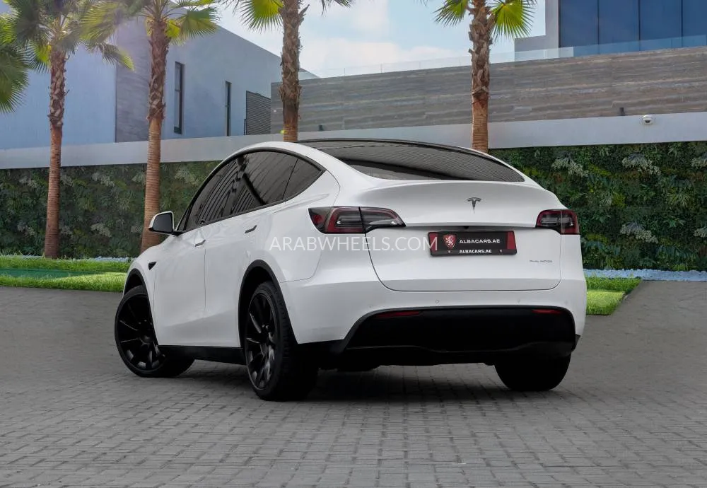 Tesla Model Y 2022 for Sale in Dubai Image-5