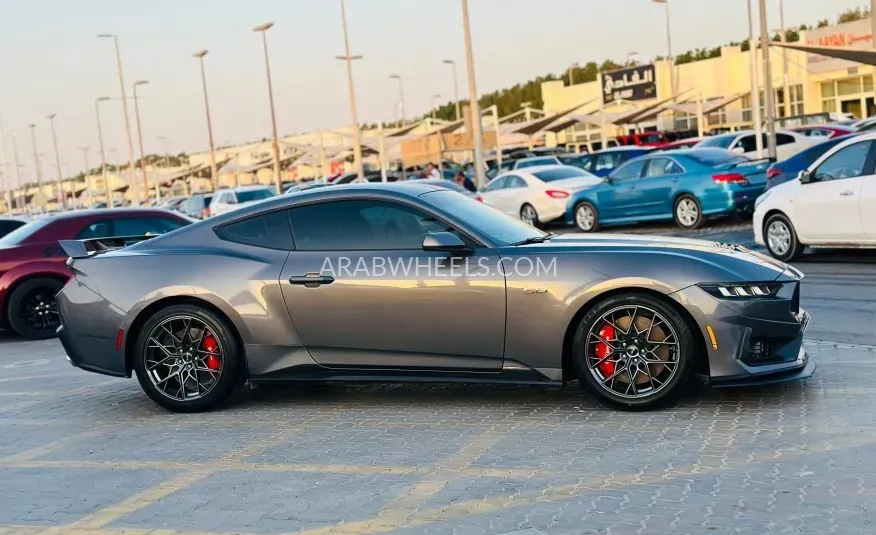 Ford Mustang 2024 for Sale in Sharjah Image-4