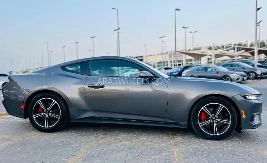 Ford Mustang 2024 for Sale in Sharjah Image-4