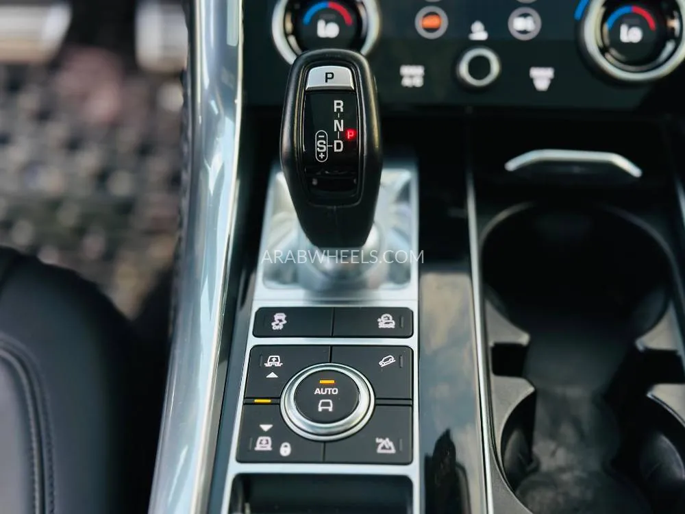 Land Rover Range Rover 2021 for Sale in Sharjah Image-15