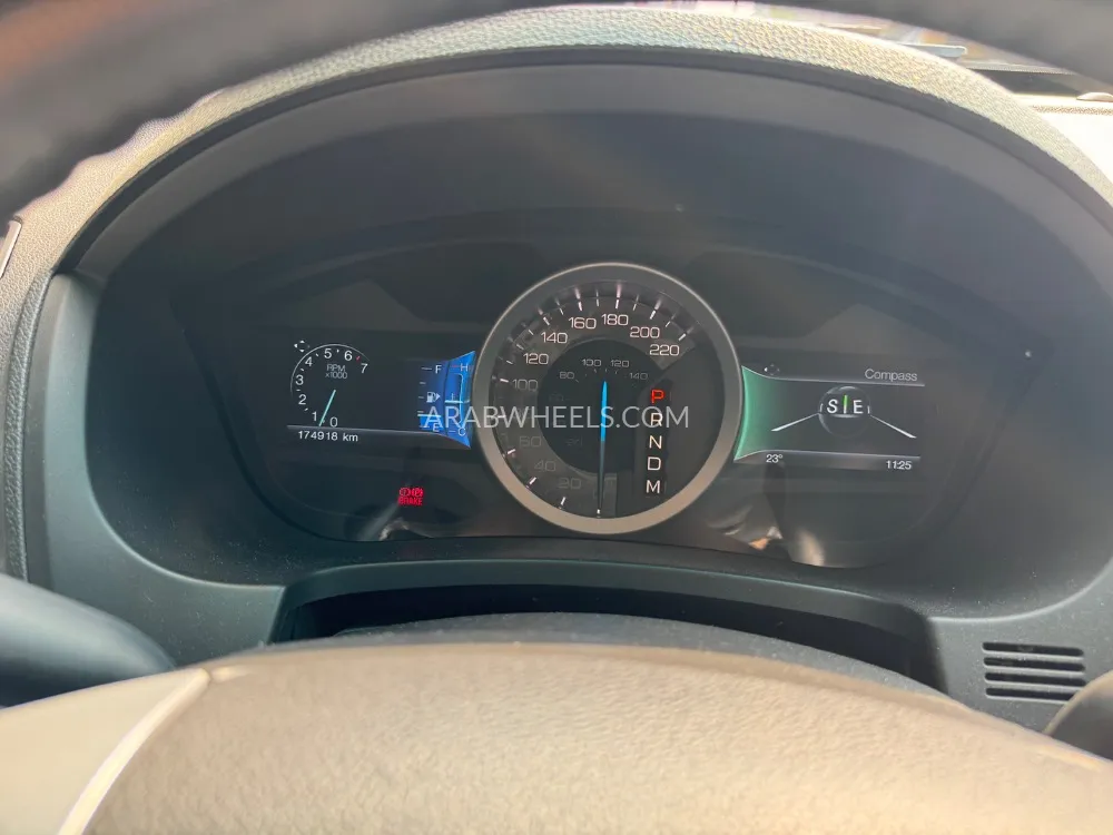Ford Explorer 2015 for Sale in Dubai Image-15
