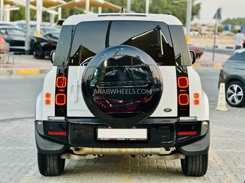 Land Rover Defender 2023 for Sale in Sharjah Image-6