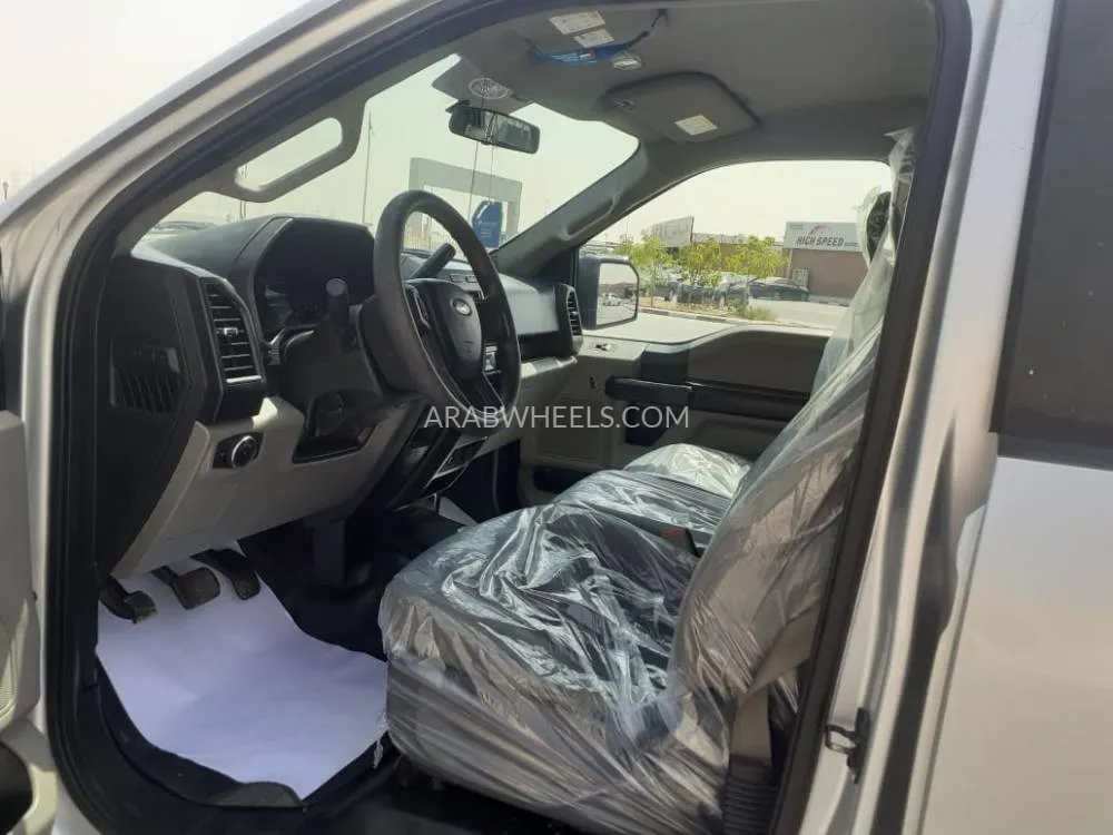 فورد F 150 2016 for Sale in عجمان Image-9