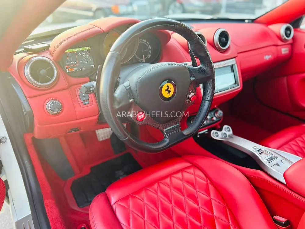 فيراري كاليفورنيا 2009 for Sale in دبي Image-14