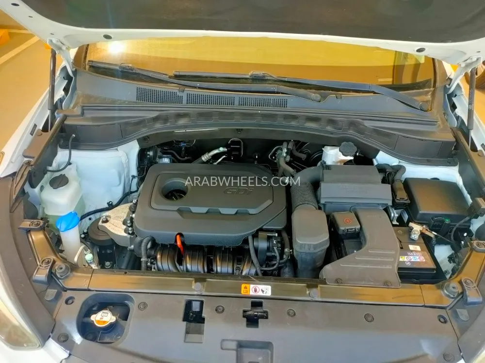 هيونداي سانتا في 2018 for Sale in الشارقة Image-8