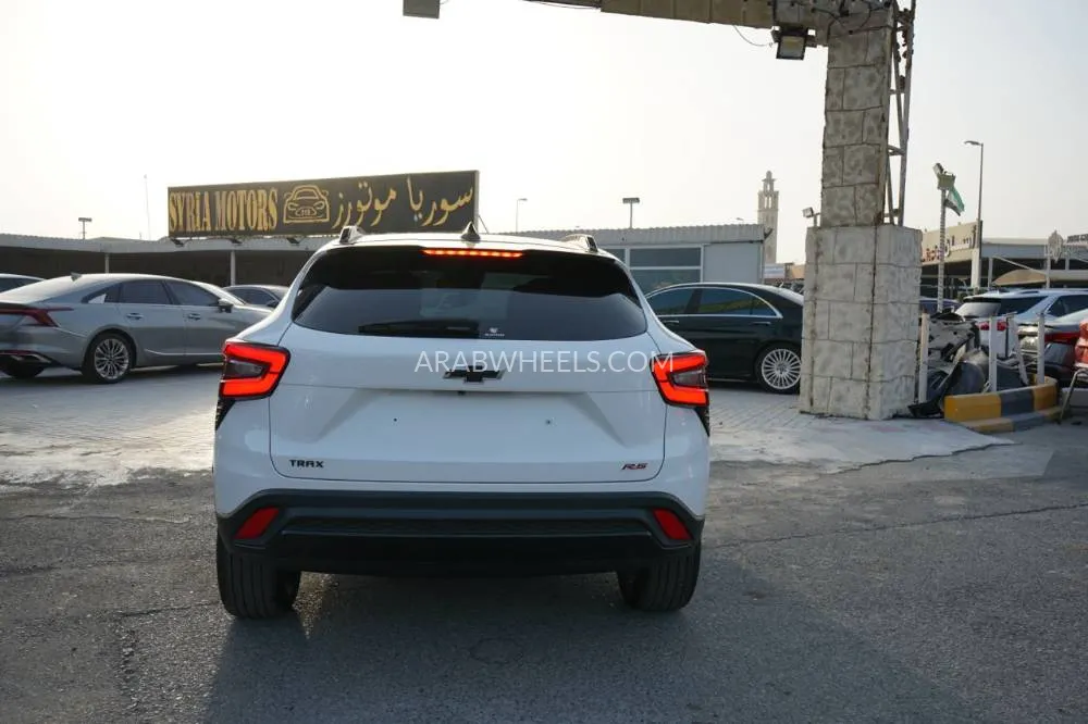 Chevrolet Trax 2024 for Sale in Ajman Image-9