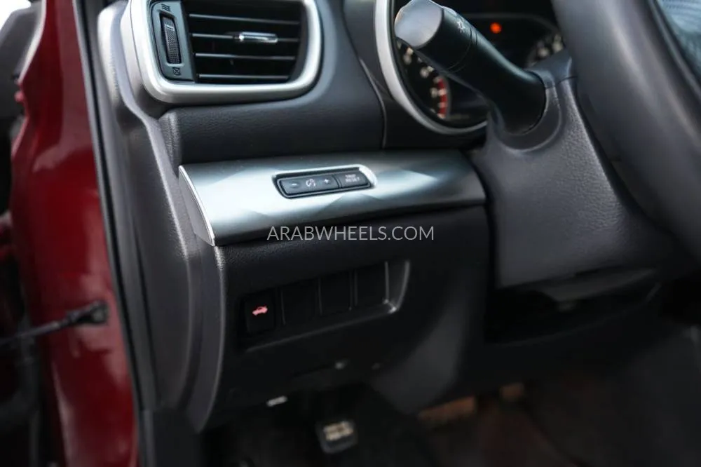 Nissan Maxima 2020 for Sale in Ajman Image-10