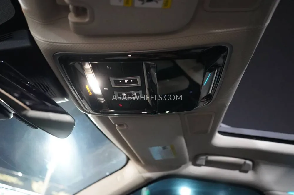 Land Rover Range Rover 2019 for Sale in Ajman Image-30