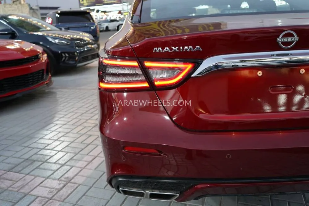 Nissan Maxima 2023 for Sale in Ajman Image-5