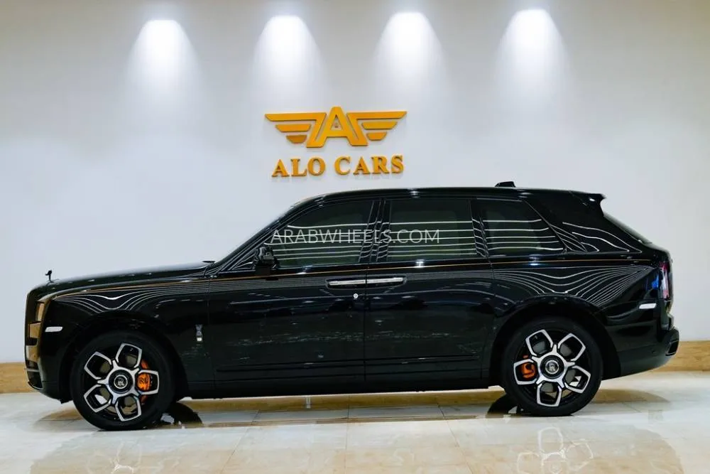 Rolls Royce Cullinan 2023 for Sale in Dubai Image-2