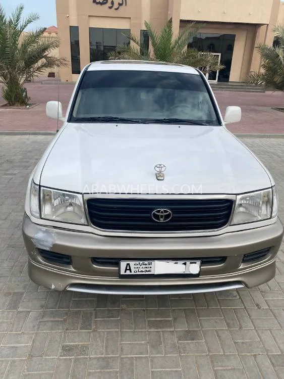 Toyota Land Cruiser 2002 for Sale in Ajman Image-9