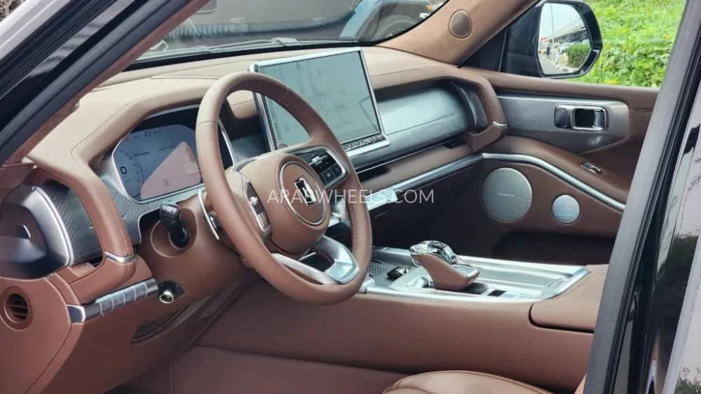 تانك 700 2024 for Sale in دبي Image-8