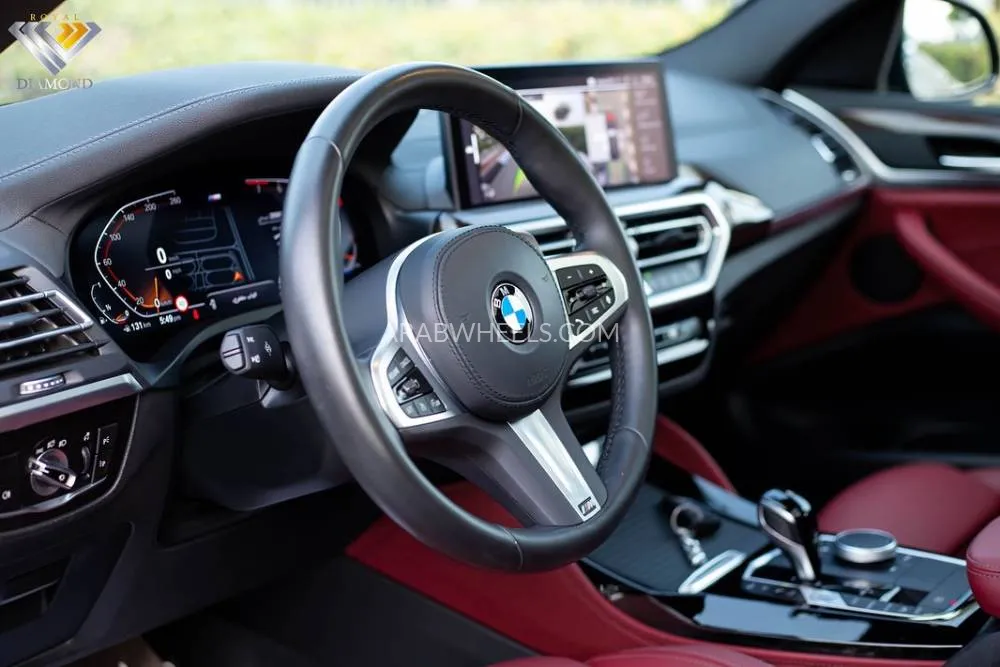 BMW X4 2023 for Sale in Dubai Image-6