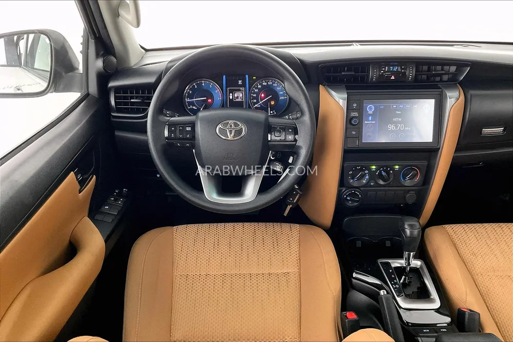 تويوتا فورتشنر 2022 for Sale in الشارقة Image-19