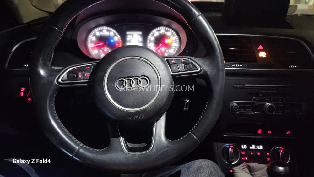 Audi Q3 2016 for Sale in Dubai Image-11