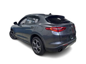 الفا روميو ستيلفيو الخارجية 