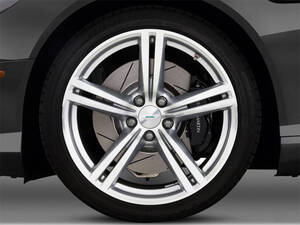 Aston Martin DB9 Exterior 