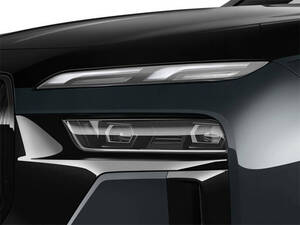 بي إم دبليو i7 الخارجية 