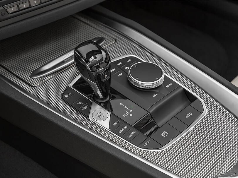 BMW Z4 2025 Interior 