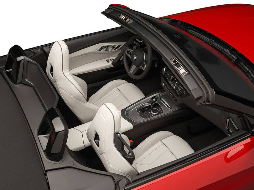 BMW Z4 2025 Interior 