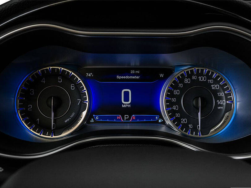 Chrysler 200 Interior 