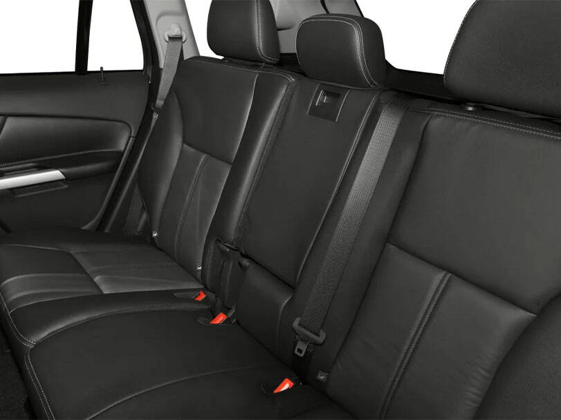 فورد إيدج الجيل الأول الداخلية 