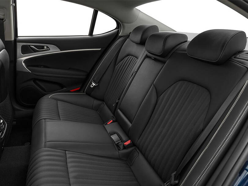 جينيسيس G70 الداخلية 