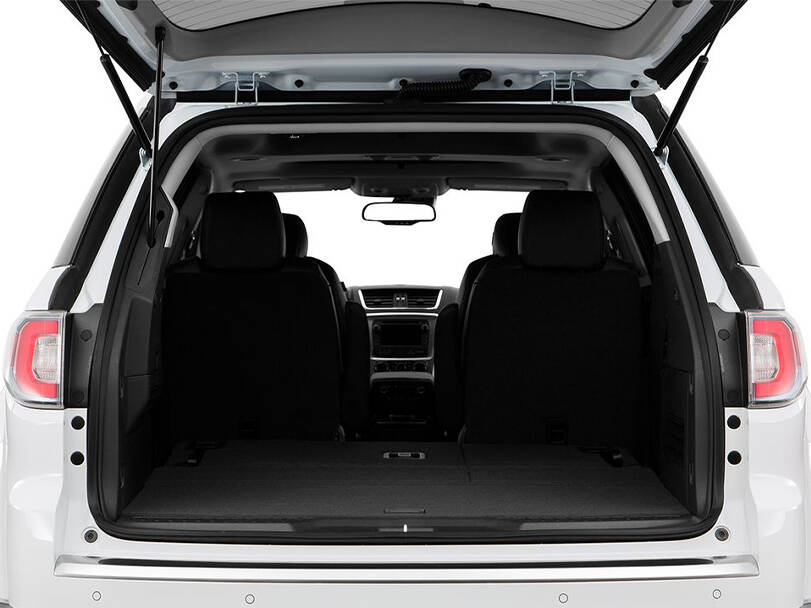 GMC Acadia 1st Generation Interior 