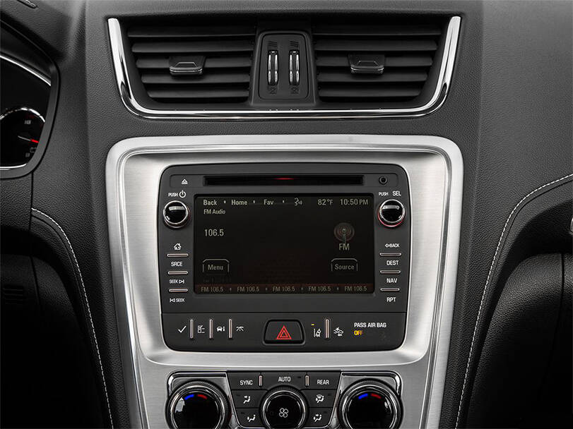 GMC Acadia 1st Generation Interior 