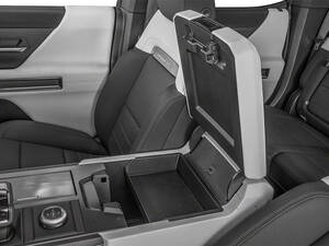 جي إم سي EV هامر  الداخلية 