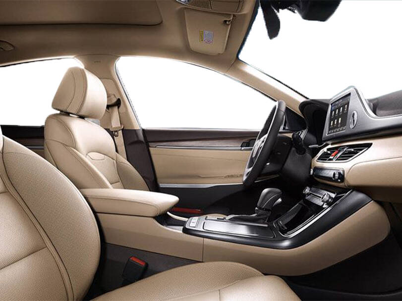 Hyundai Azera 6th (IG) Generation Interior 